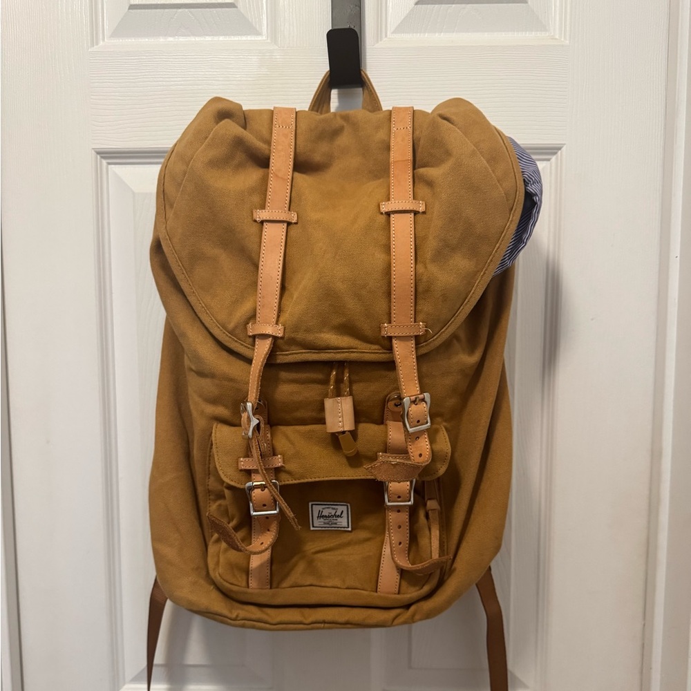 Herschel Supply Co Little American Backpack in Caramel